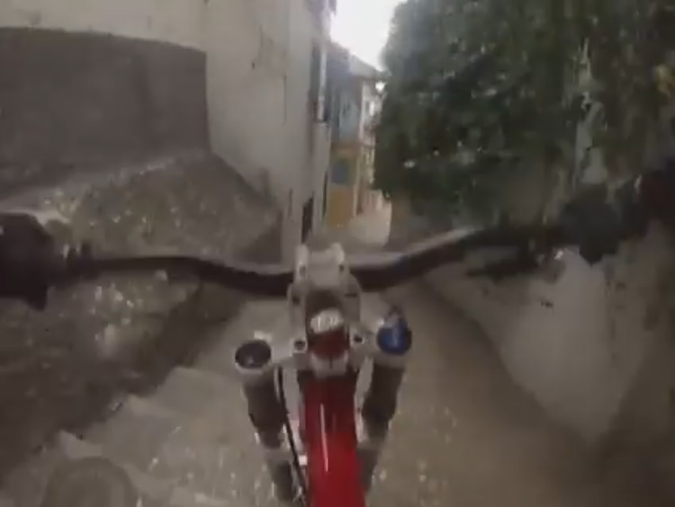 descenso en bici Albayzin