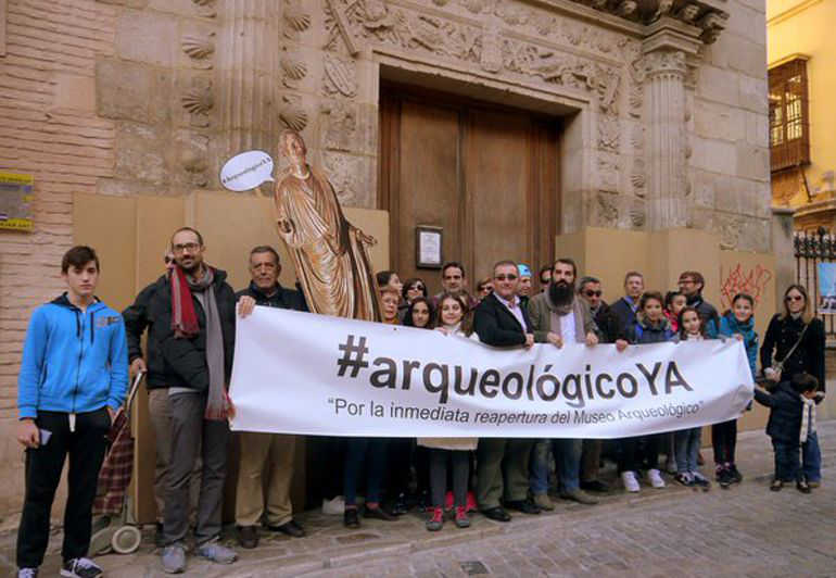 protesta Museo Arqueologico ya 2015
